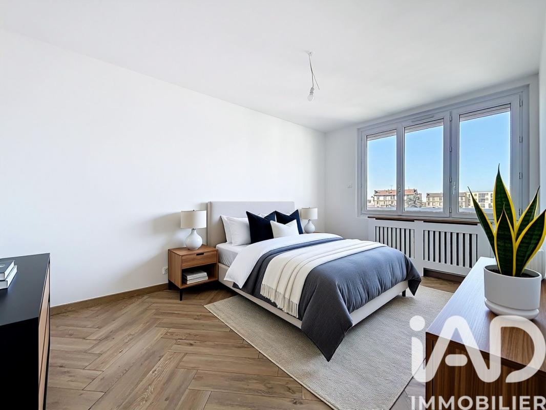 Appartement 3 Pièce(s) Enghien-les-Bains