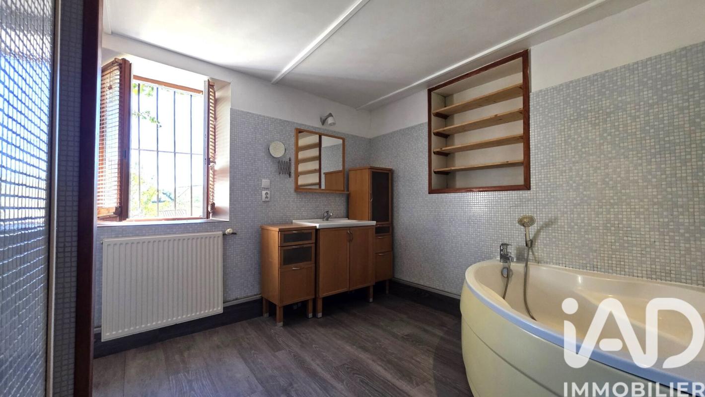 Maison 5 Pièce(s) Sauvagnat-Sainte-Marthe - Photo 14