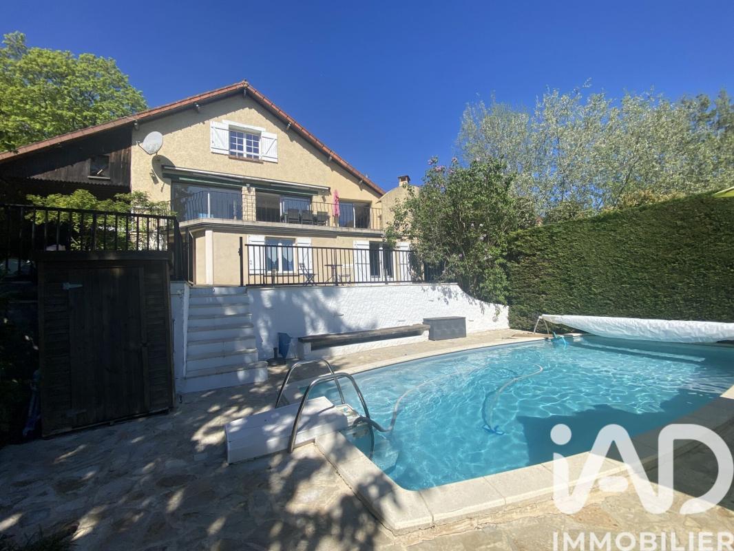 Maison 8 Pièce(s) Saint-Fargeau-Ponthierry