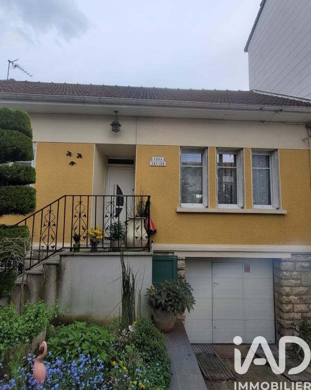 Maison traditionnelle 7 Pièce(s) Stains