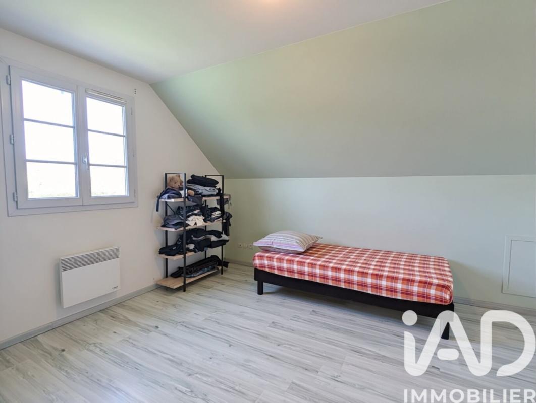 Maison 6 Pièce(s) Châteaumeillant - Photo 14