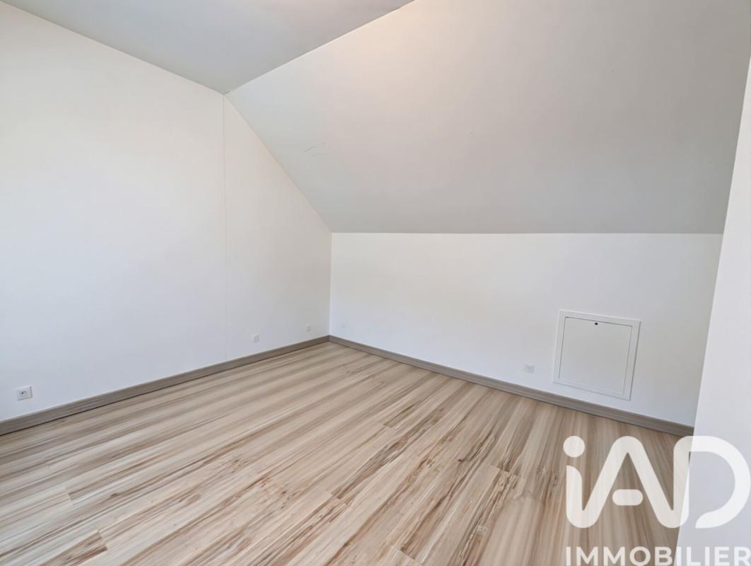 Maison 6 Pièce(s) Châteaumeillant - Photo 15