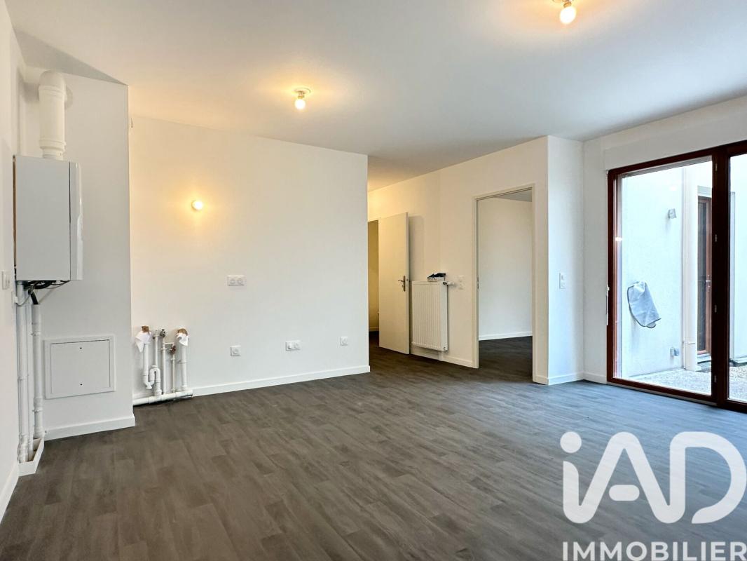 Appartement 2 Pièce(s) La Courneuve - Photo 2