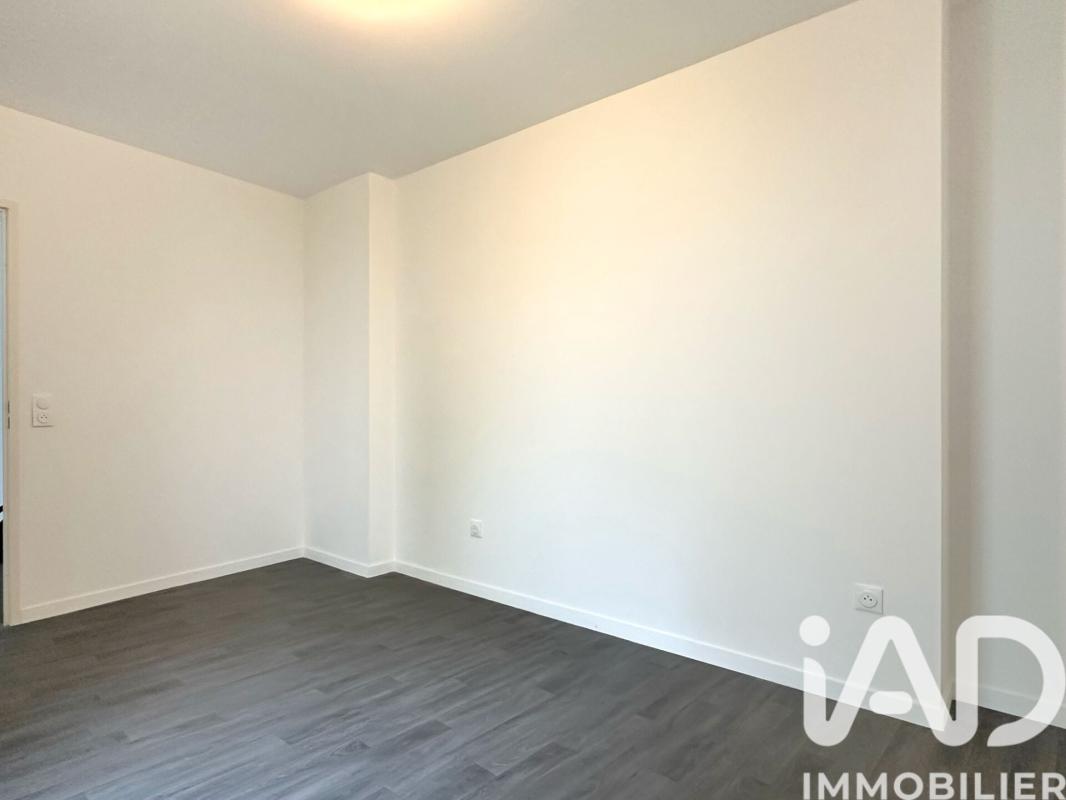 Appartement 2 Pièce(s) La Courneuve - Photo 8