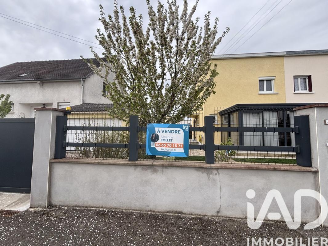 Maison traditionnelle 4 Pièce(s) Saint-Julien-les-Villas