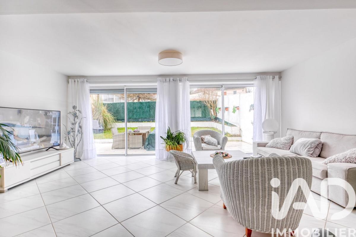 Maison 4 Pièce(s) Claye-Souilly