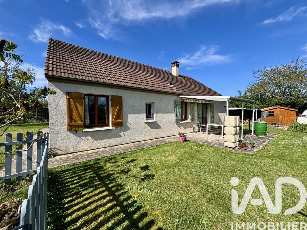 Maison traditionnelle 4 Pièce(s) Ormes