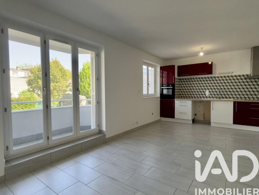 Appartement 4 Pièce(s) Châlons-en-Champagne