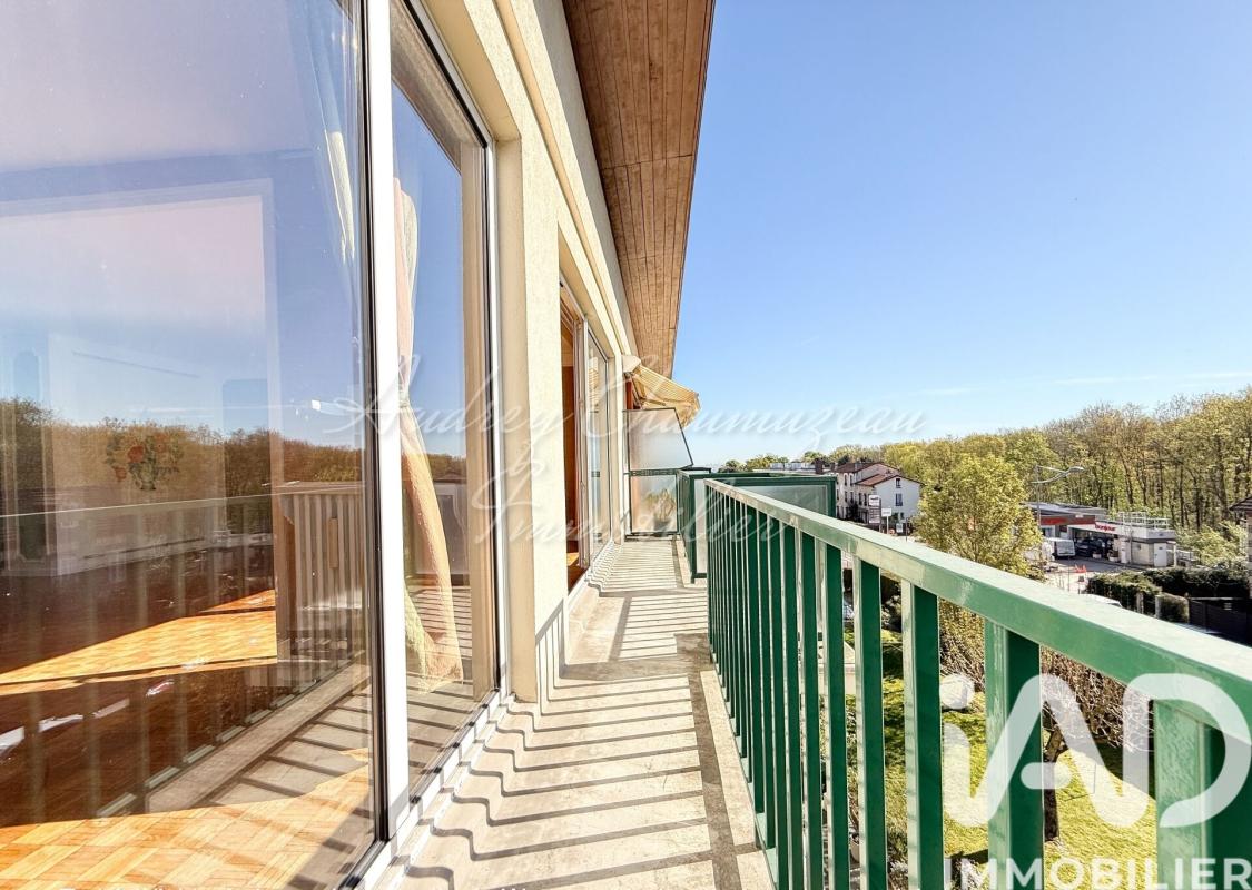 Appartement 4 Pièce(s) Sèvres