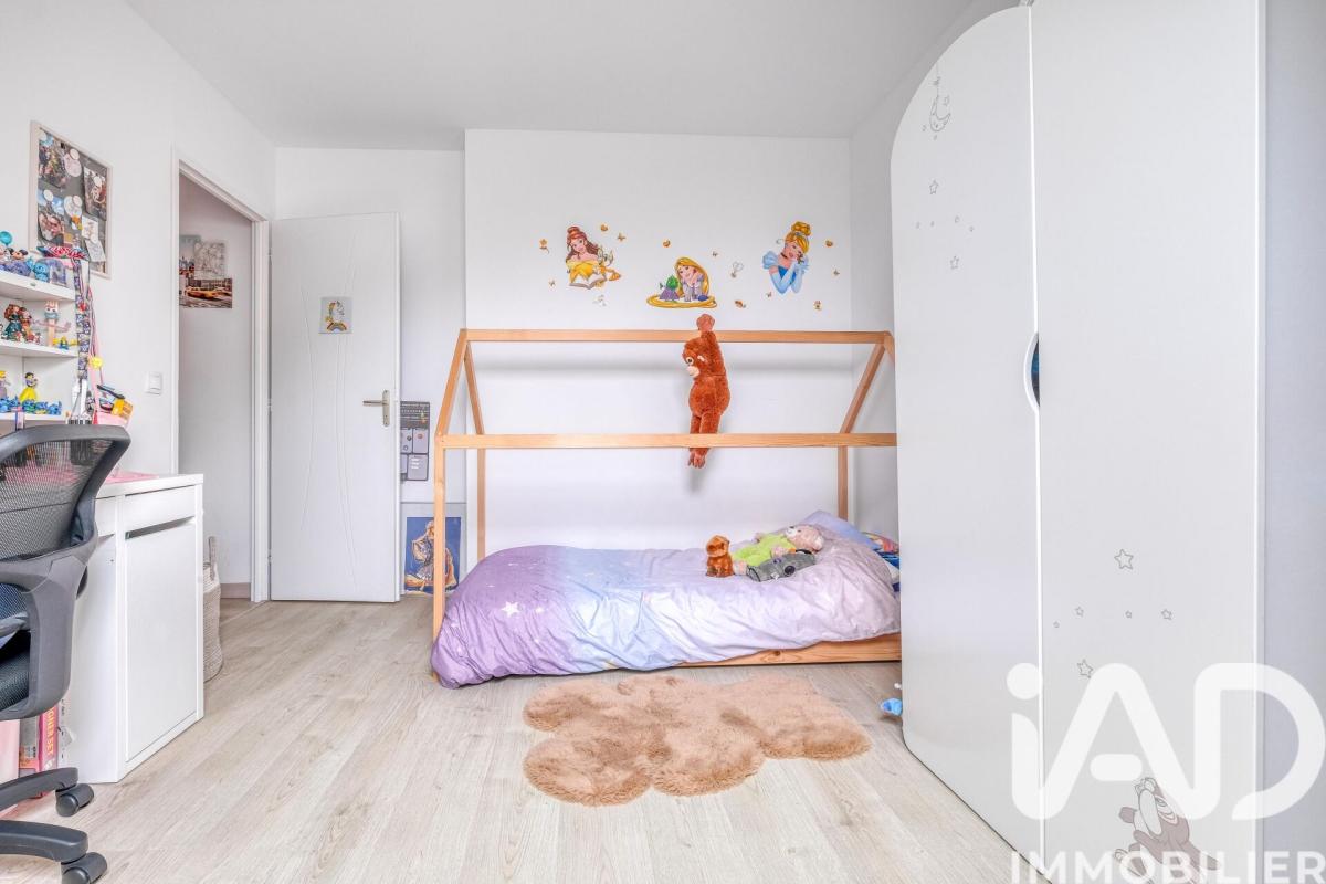 Maison 5 Pièce(s) Villeneuve-le-Comte - Photo 8