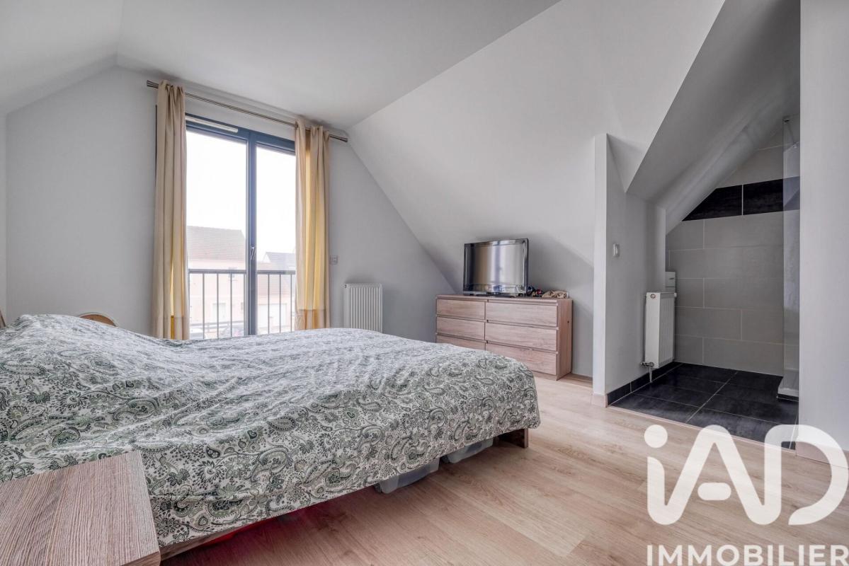 Maison 5 Pièce(s) Villeneuve-le-Comte - Photo 9