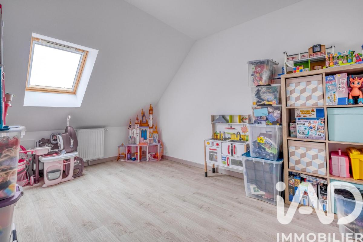 Maison 5 Pièce(s) Villeneuve-le-Comte - Photo 12
