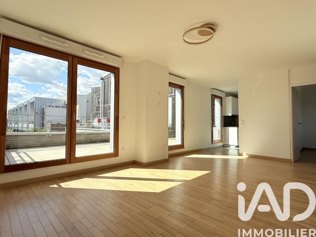 Duplex 5 Pièce(s) Bussy-Saint-Georges