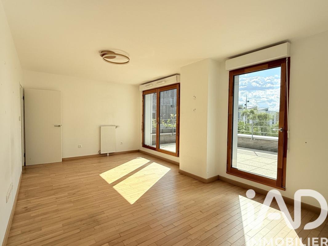 Appartement 5 Pièce(s) Bussy-Saint-Georges - Photo 2