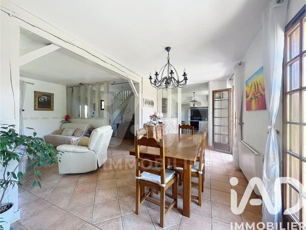 Maison 6 Pièce(s) Neufmoutiers-en-Brie