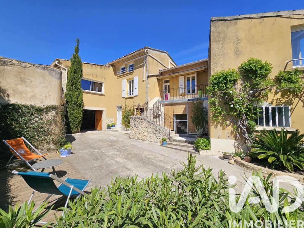 Maison de village 8 Pièce(s) Les Granges-Gontardes