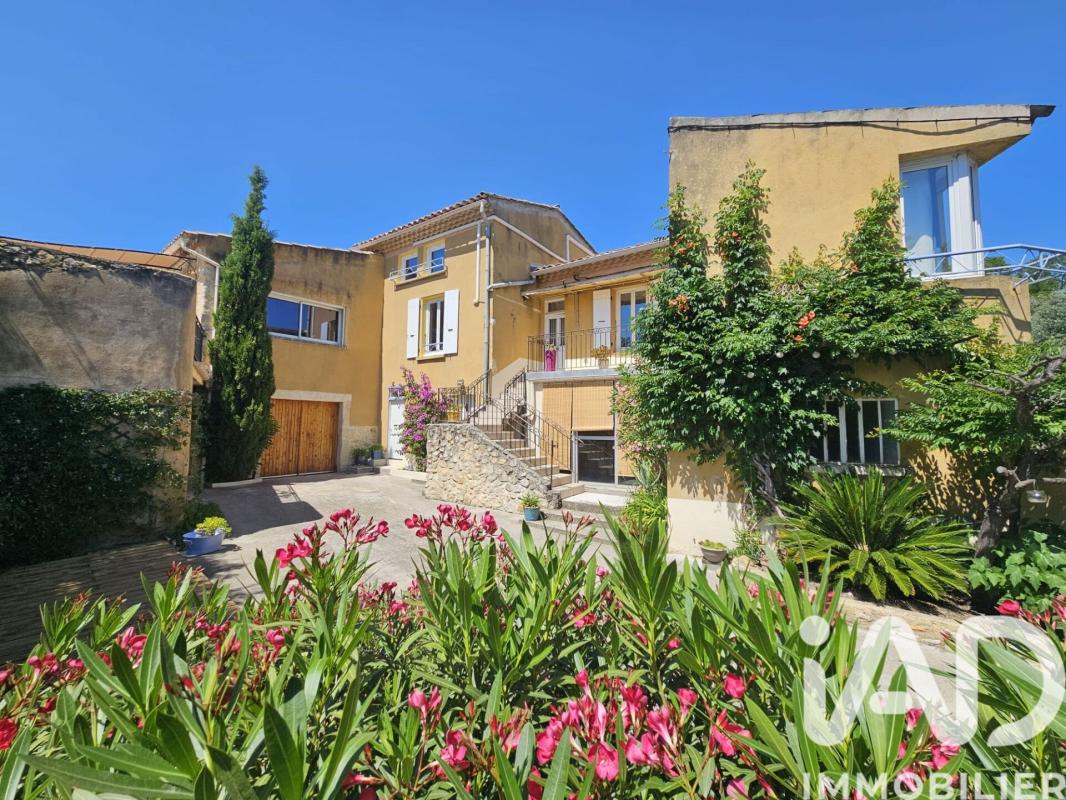 Maison de village 8 Pièce(s) Les Granges-Gontardes