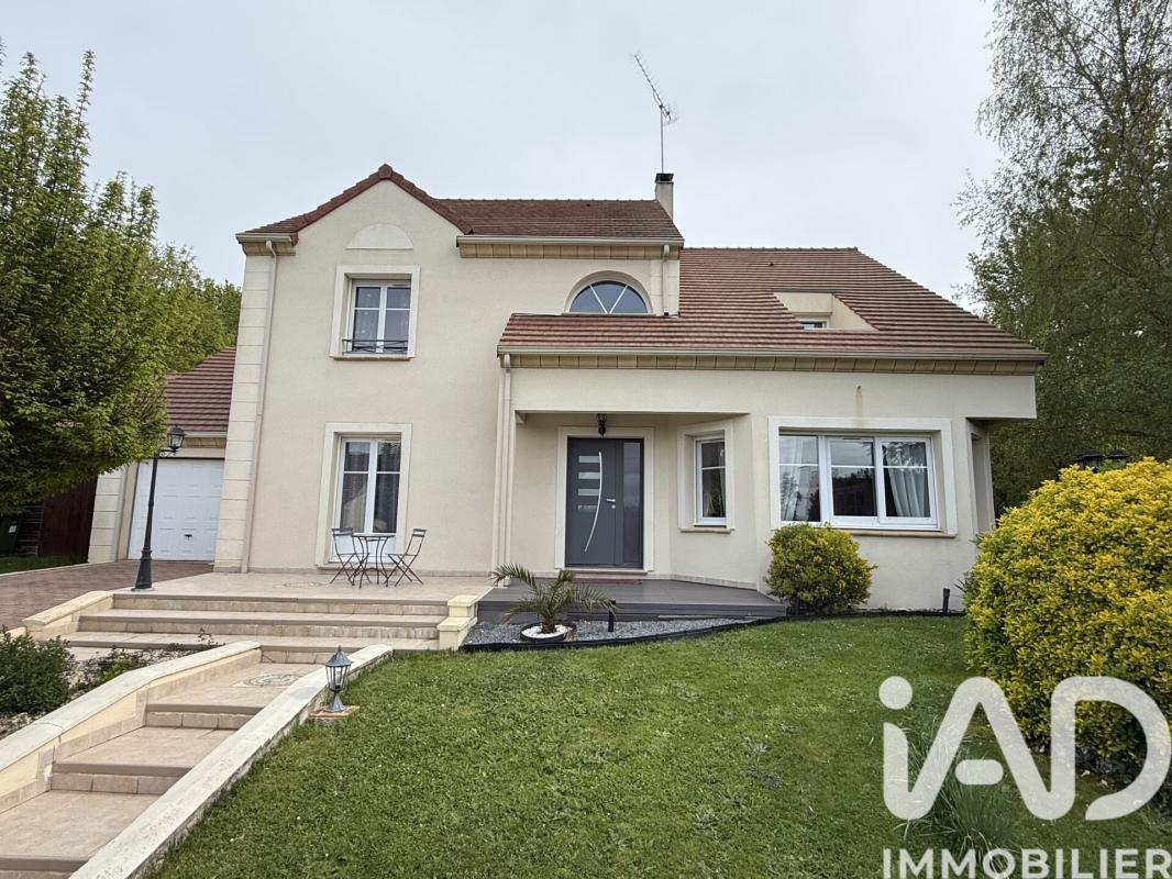 Maison 7 Pièce(s) Crécy-la-Chapelle - Photo 1