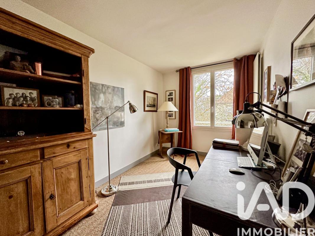 Maison 8 Pièce(s) La Celle-Saint-Cloud - Photo 9