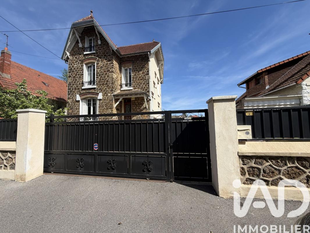 Maison 5 Pièce(s) Neuilly-sur-Marne