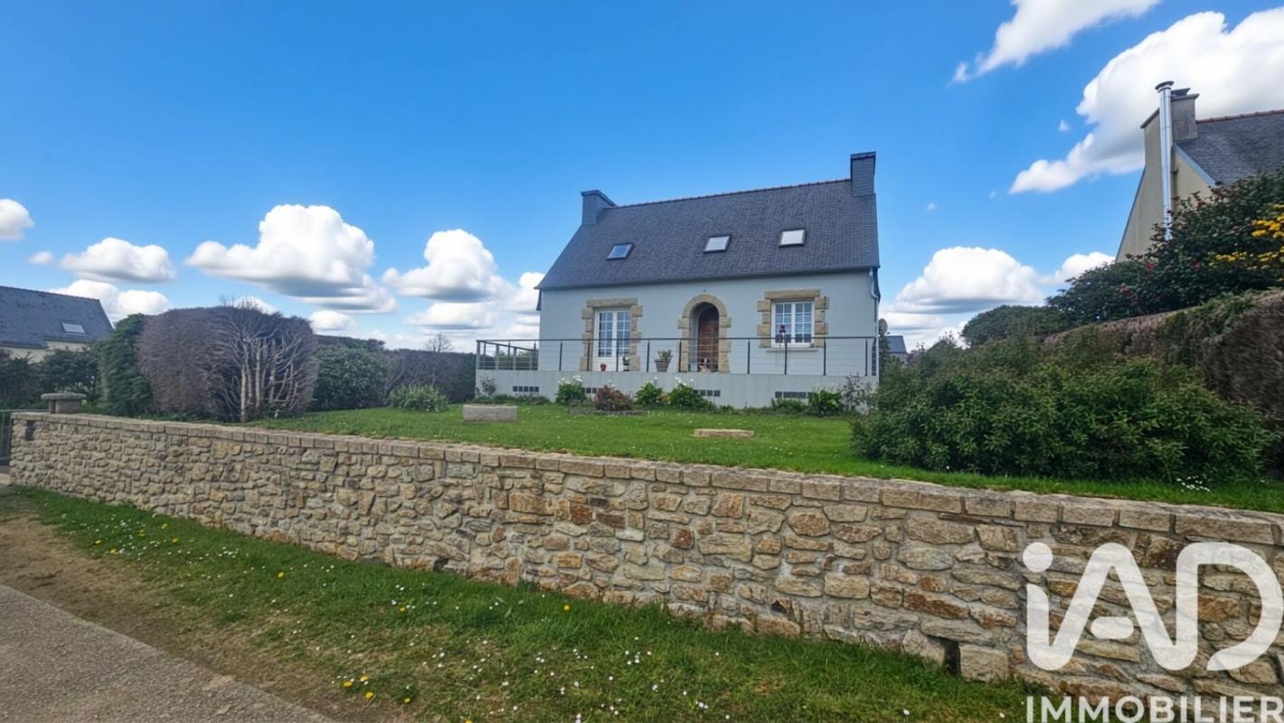 Maison 5 Pièce(s) Scrignac