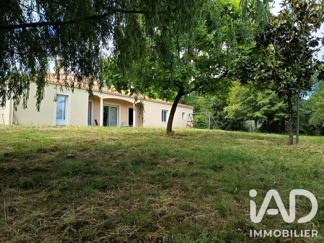 Maison 9 Pièce(s) Essarts en Bocage - Photo 2