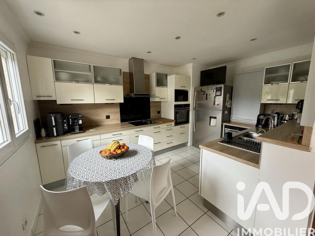Maison 8 Pièce(s) Neuilly-sur-Marne - Photo 4