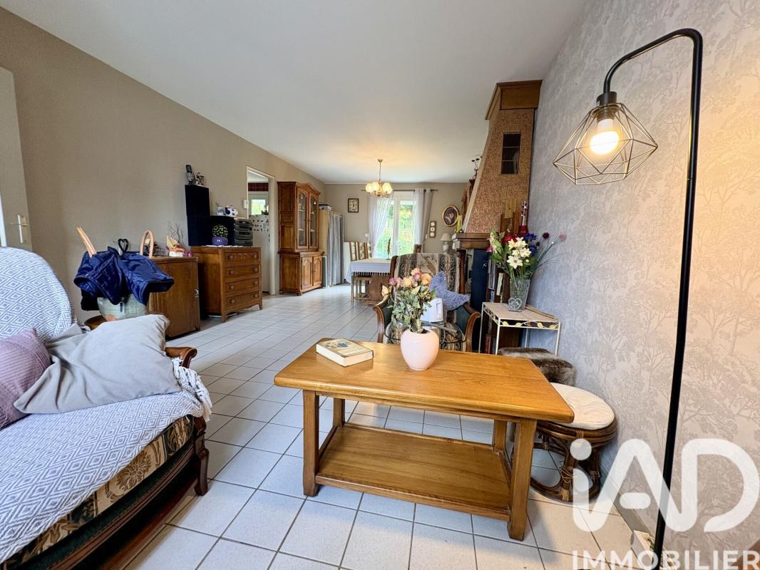 Maison 4 Pièce(s) Saint-Amand-Montrond - Photo 8