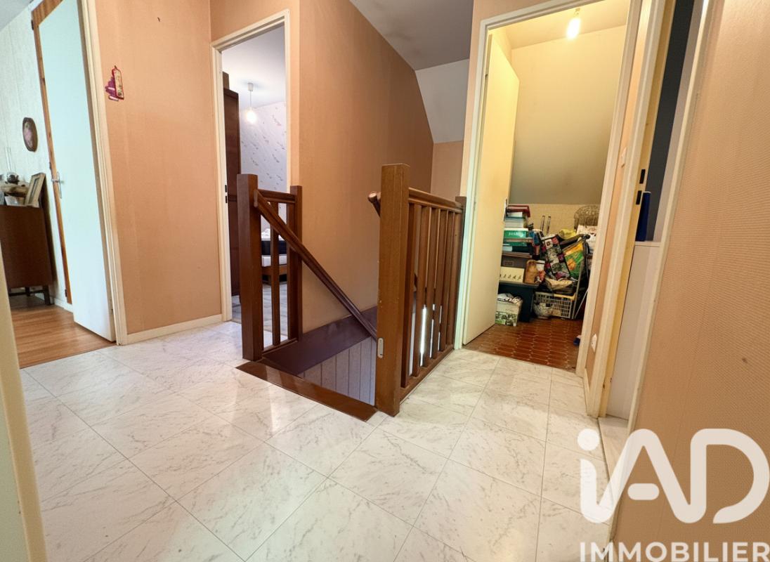 Maison 4 Pièce(s) Saint-Amand-Montrond - Photo 18
