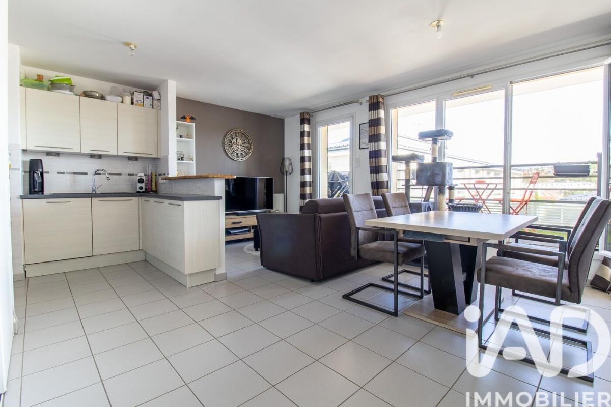 Appartement 2 Pièce(s) Corbeil-Essonnes