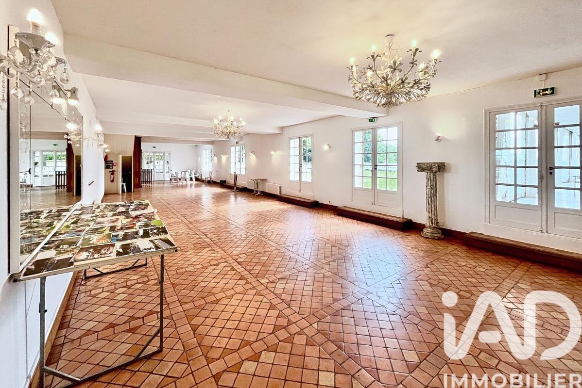 Maison 9 Pièce(s) Montfort-l'Amaury