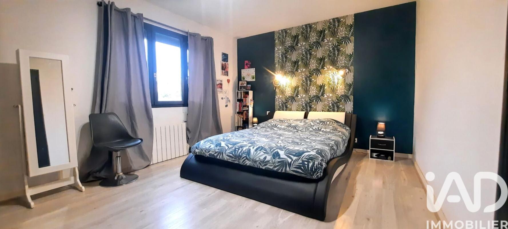 Maison traditionnelle 5 Pièce(s) Bréval