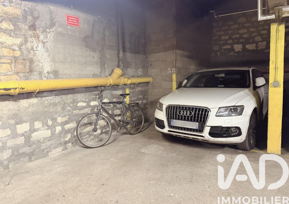 Parking  Paris 20eme Arrondissement