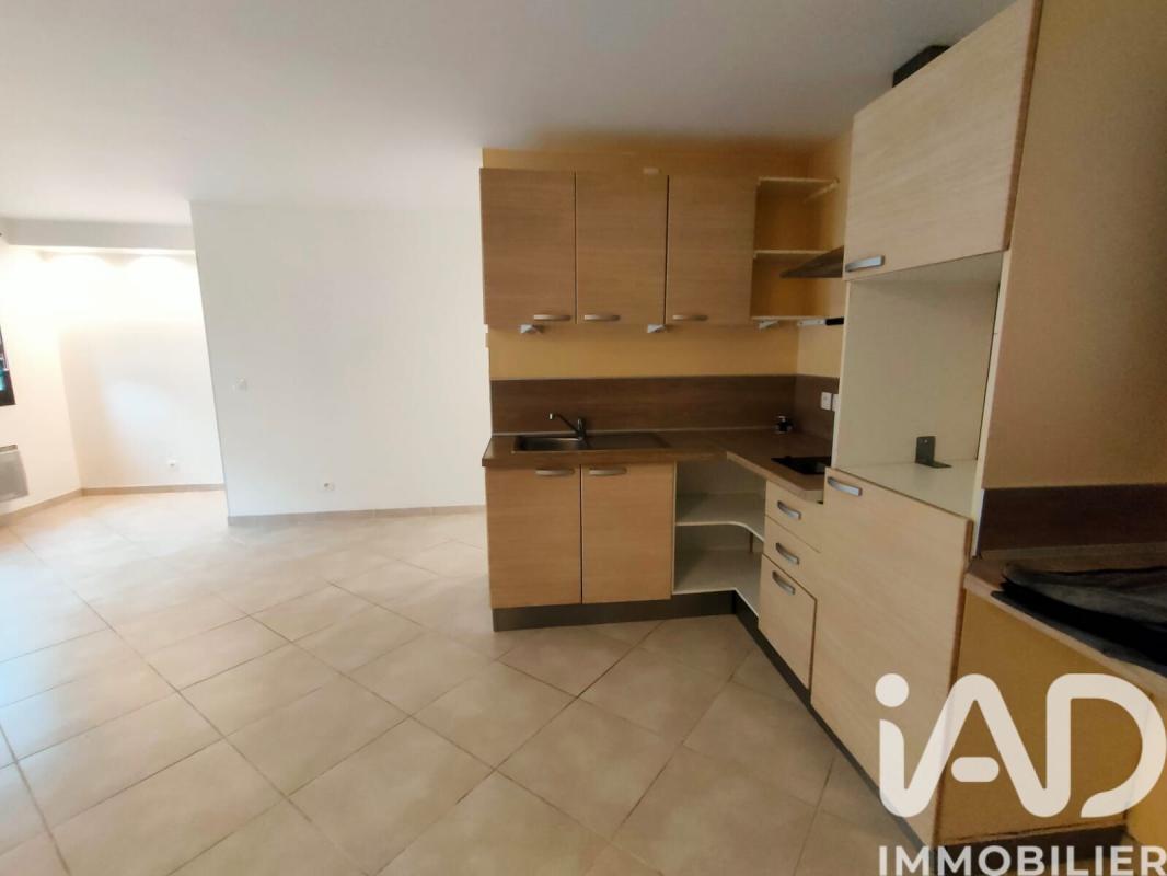 Immeuble  Corbeil-Essonnes - Photo 12
