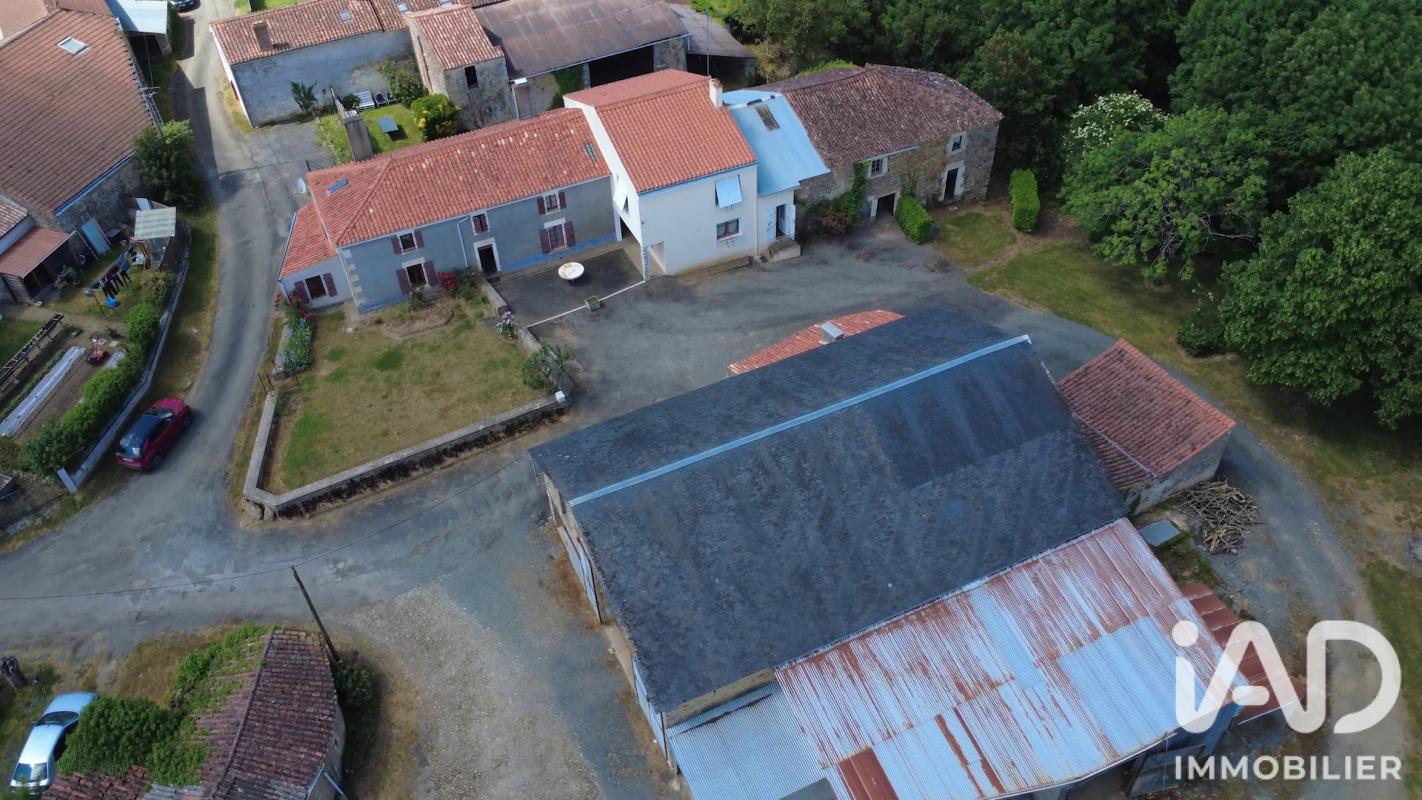 Ferme 9 Pièce(s) L'Hermenault
