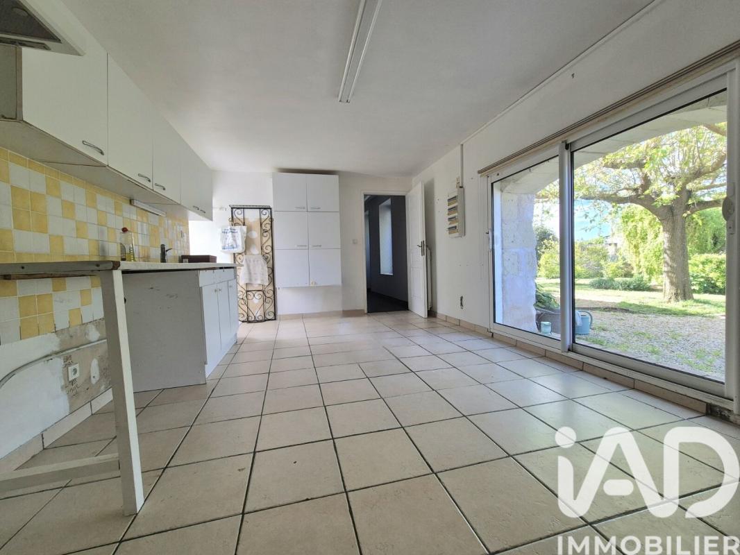 Maison longère 5 Pièce(s) Saint-Léger-de-Montbrun