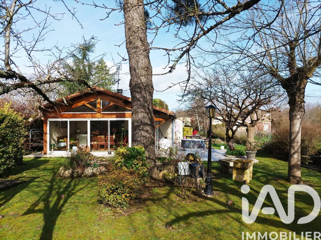 Maison 5 Pièce(s) Cognac