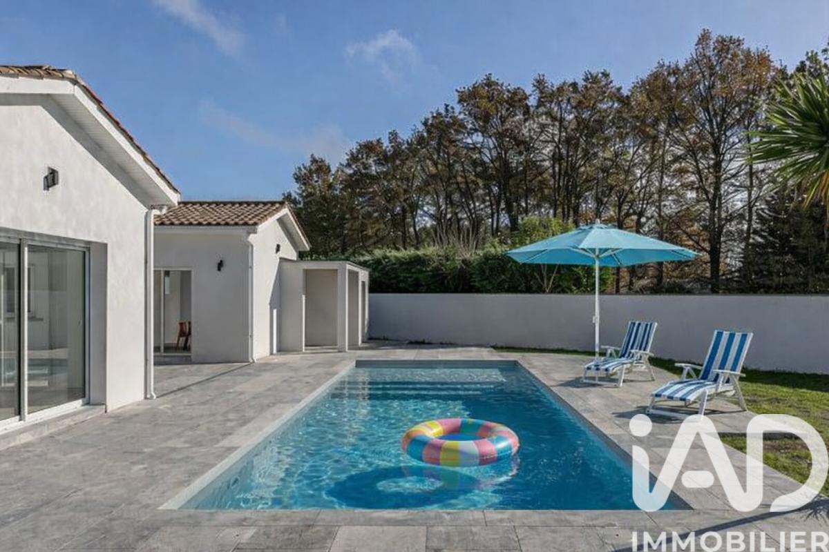 Maison 5 Pièce(s) Saint-Jean-d'Illac