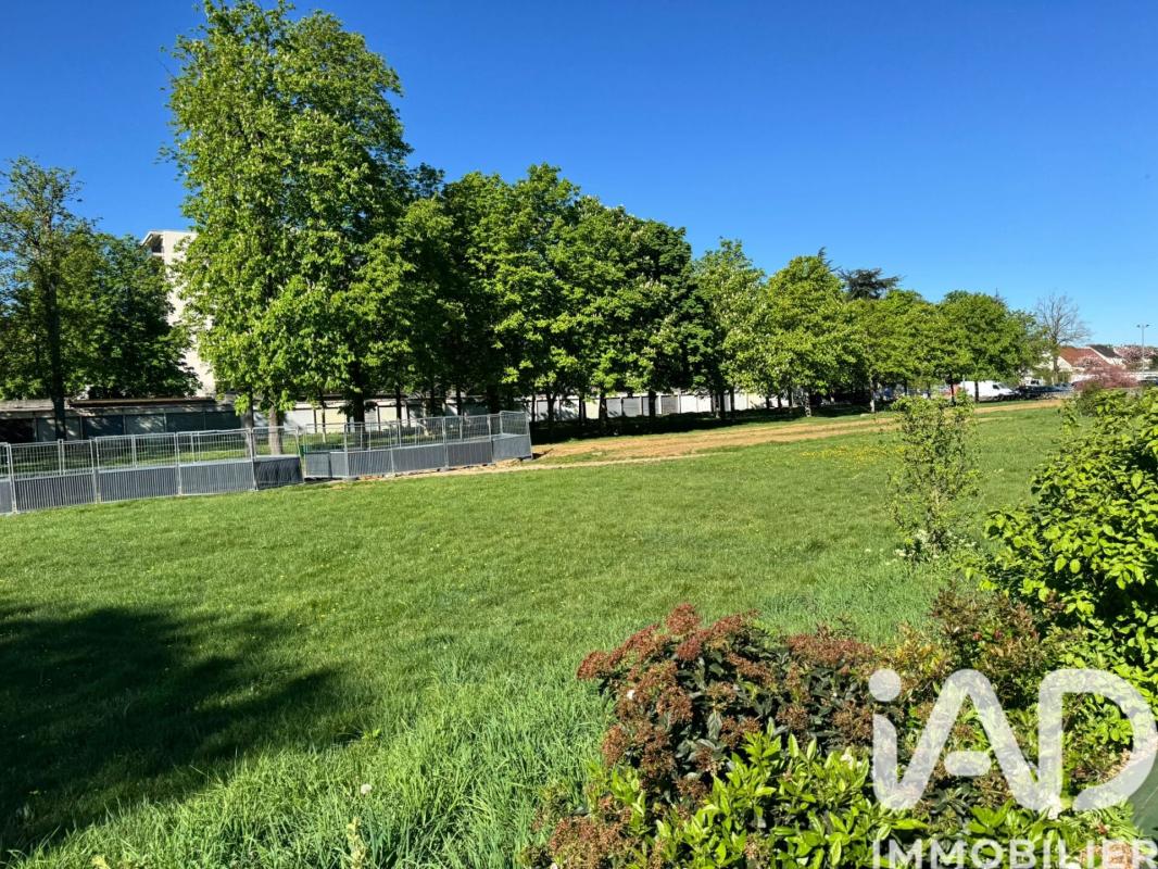 Appartement 4 Pièce(s) Évry-Courcouronnes