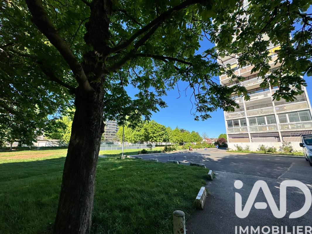 Appartement 4 Pièce(s) Évry-Courcouronnes