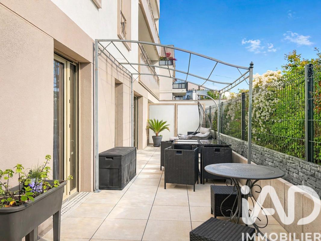 Appartement 4 Pièce(s) Saint-Cyr-l'École