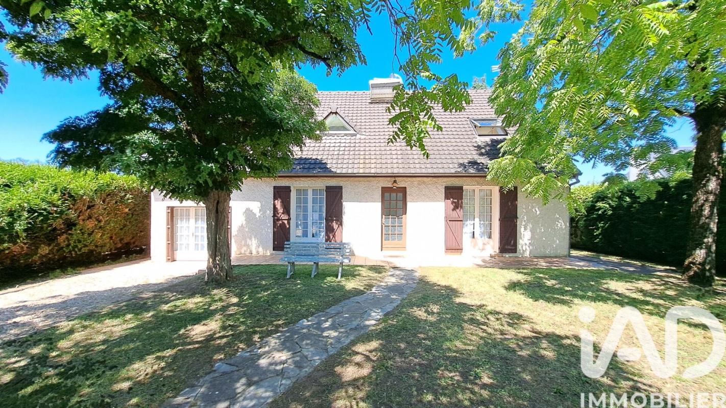 Maison traditionnelle 10 Pièce(s) Villemandeur