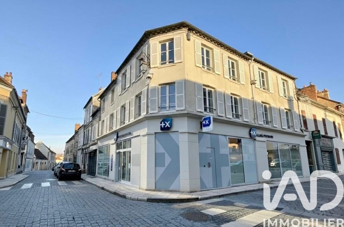 Immeuble  Villeneuve-sur-Yonne - Photo 1