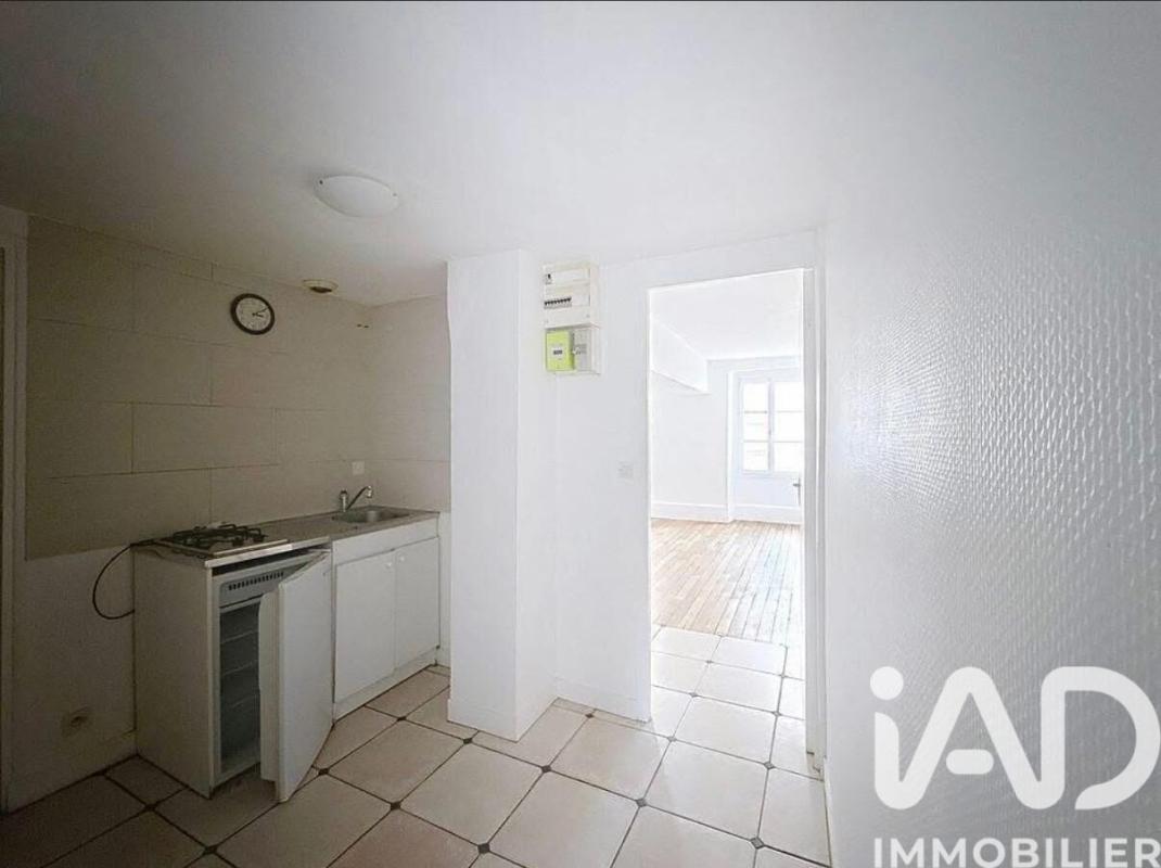 Immeuble  Villeneuve-sur-Yonne - Photo 11