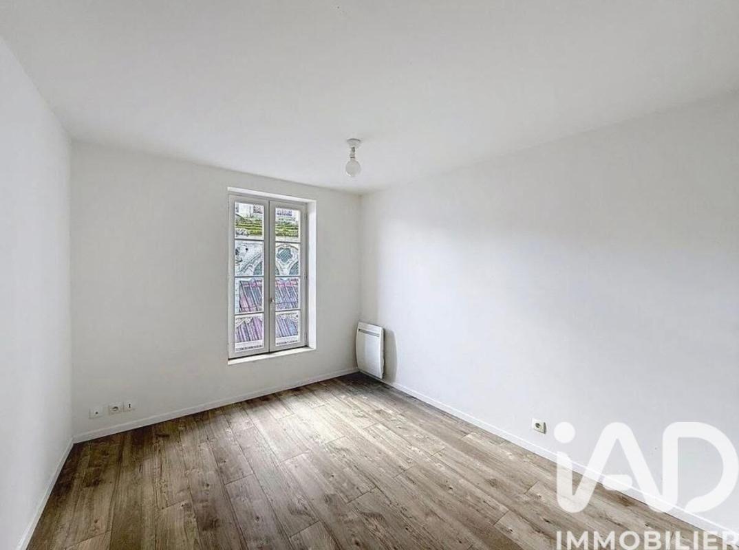 Immeuble  Villeneuve-sur-Yonne - Photo 19