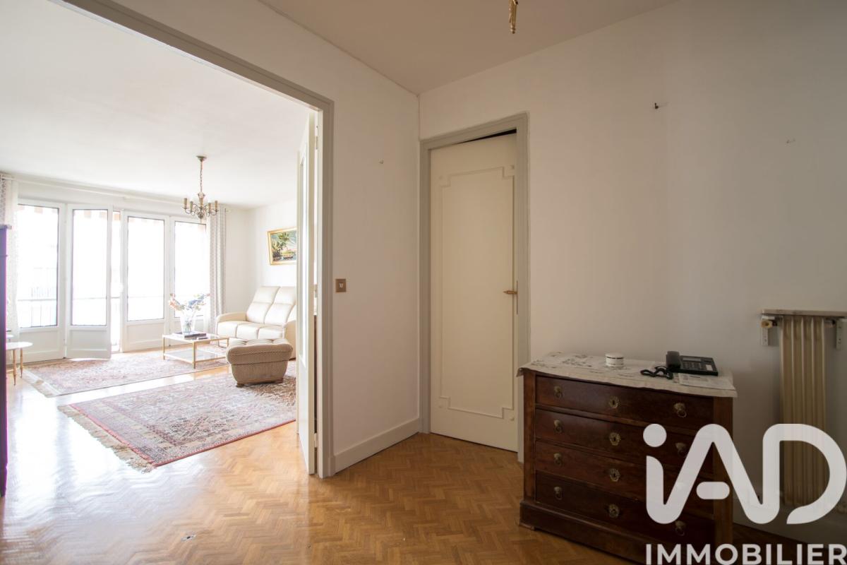 Appartement 3 Pièce(s) Bois-d'Arcy