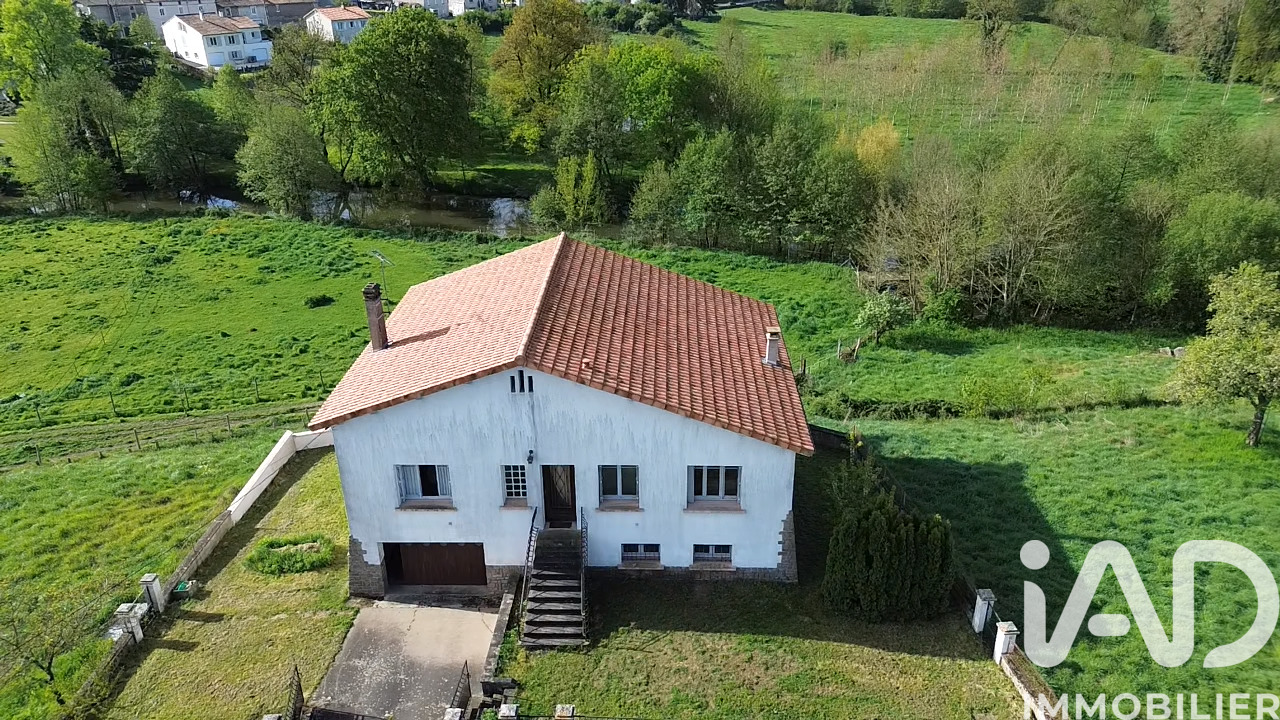 Maison 4 Pièce(s) Le Tallud