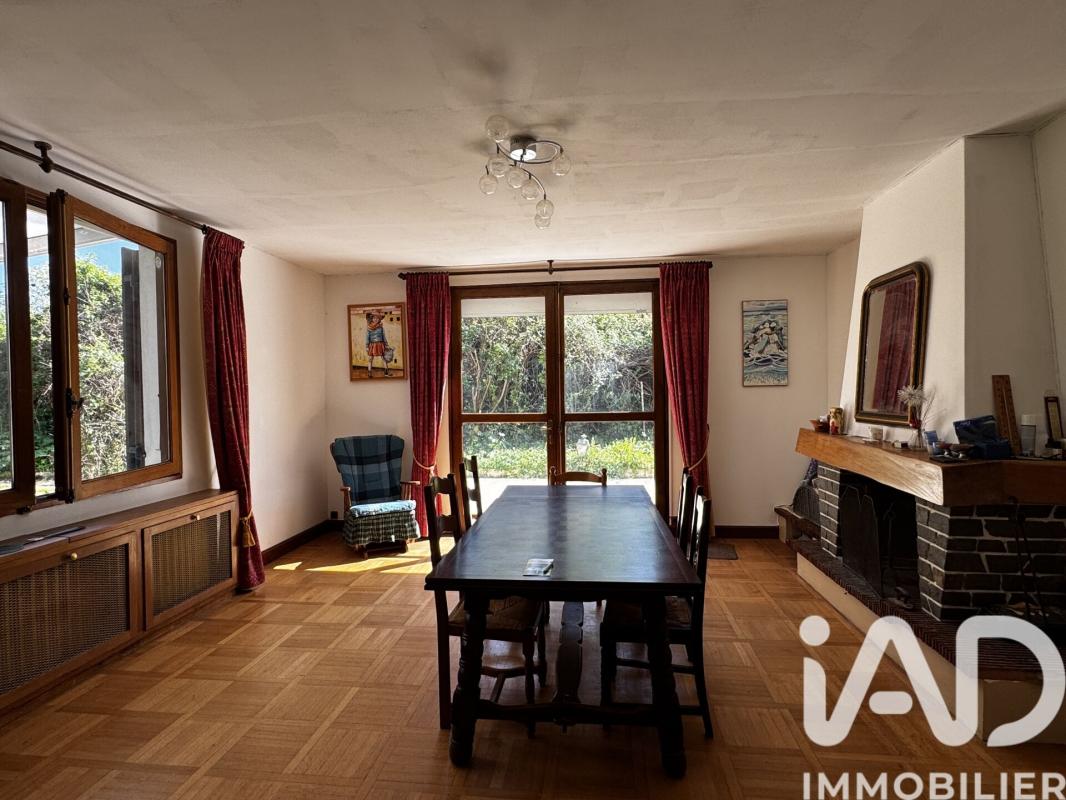 Maison 6 Pièce(s) Saint-Bonnet-sur-Gironde - Photo 4