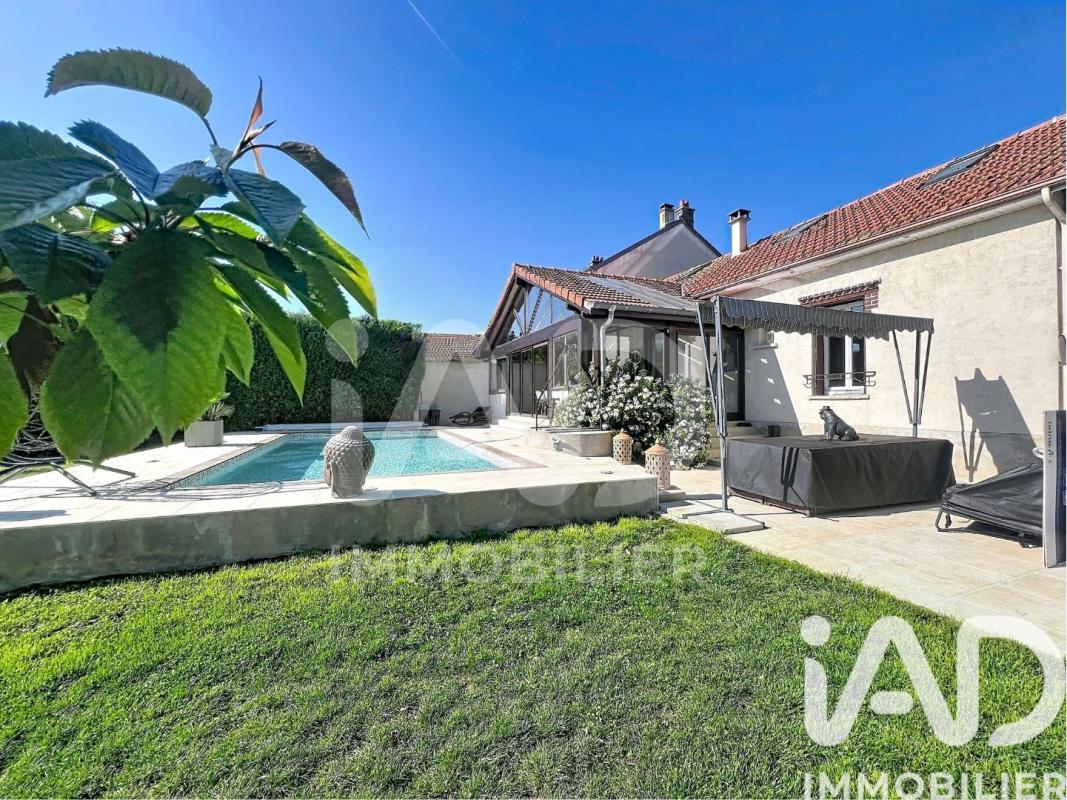 Maison 7 Pièce(s) Brie-Comte-Robert - Photo 2