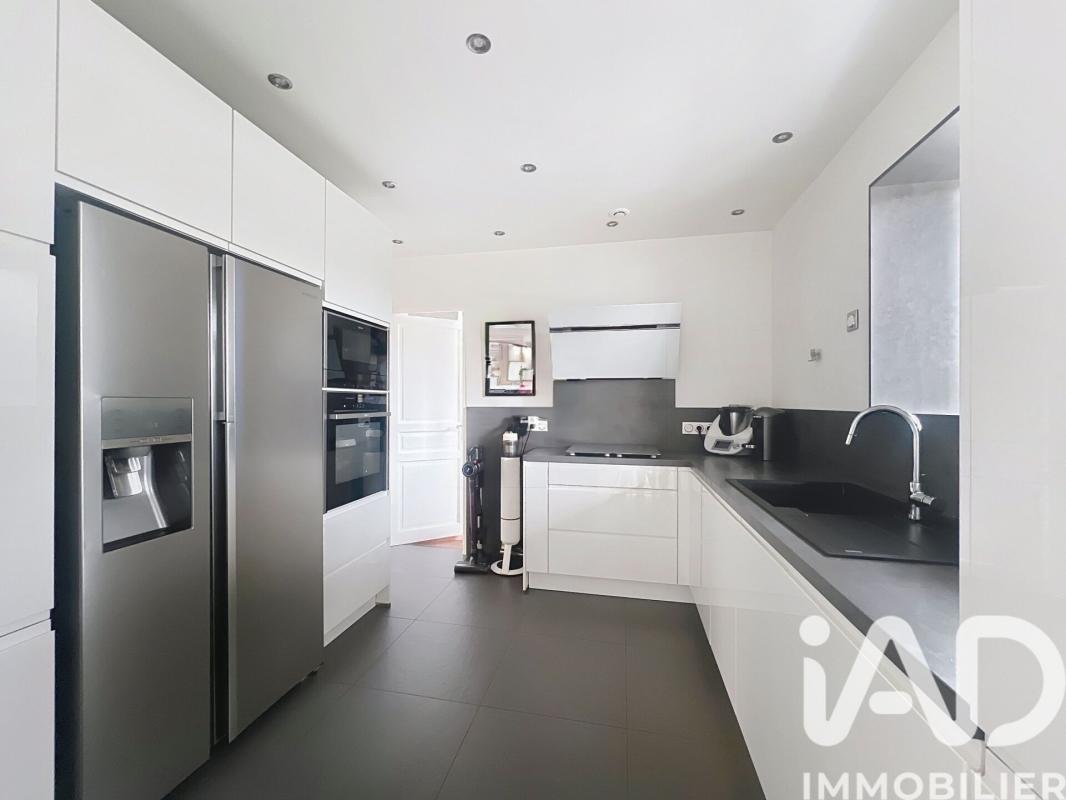Maison 7 Pièce(s) Brie-Comte-Robert - Photo 12